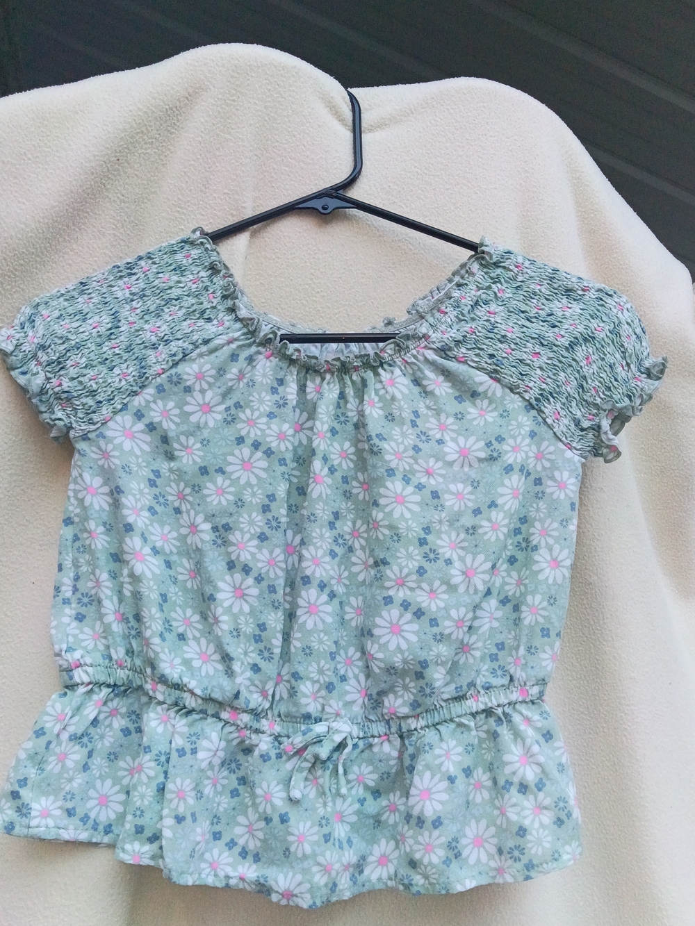 One Step Ahead Mint Floral Smocked Short Sleeve Crop Top